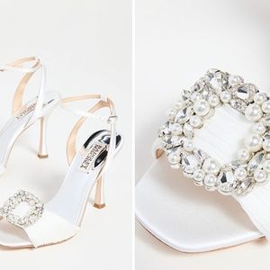 Badgley Mischka - Nixie Pumps